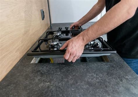 do i need a certificate for gas hob installation